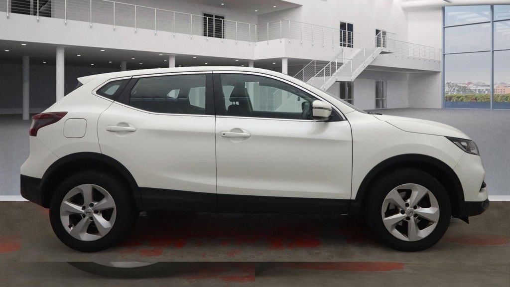 Used Nissan Qashqai 2021 for sale - 76642473: Photo 5