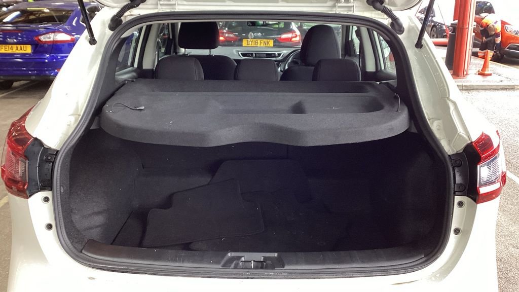 Used Nissan Qashqai 2021 for sale - 76642473: Photo 7