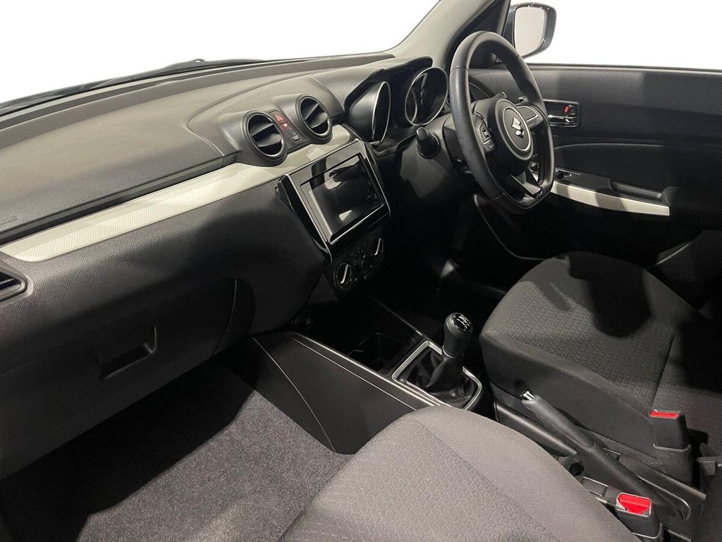 Used Suzuki Swift 2018 for sale - 77188015: Photo 13