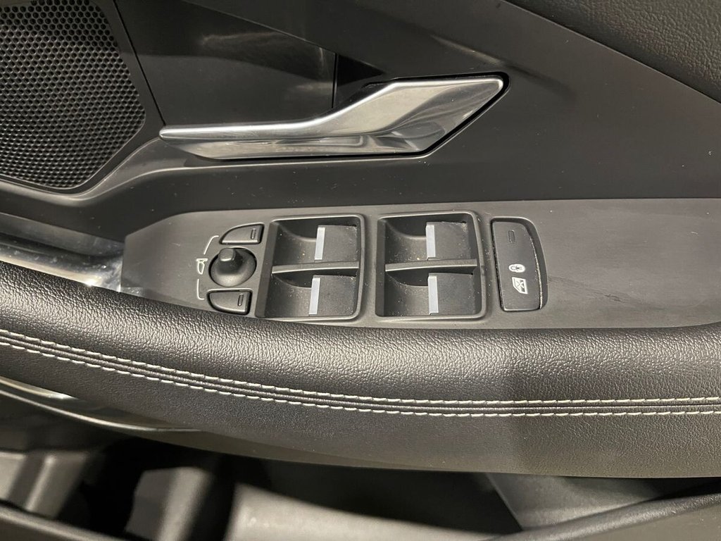 Used Jaguar E-Pace 2020 for sale - 76417913: Photo 18