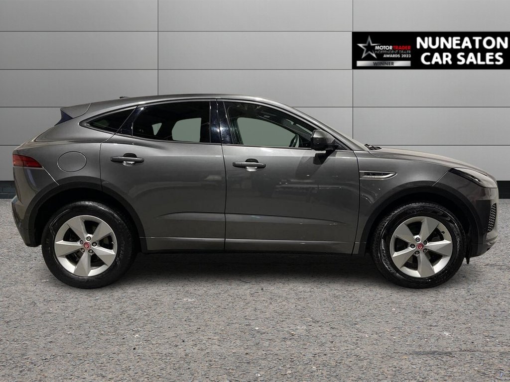 Used Jaguar E-Pace 2020 for sale - 76417913: Photo 2