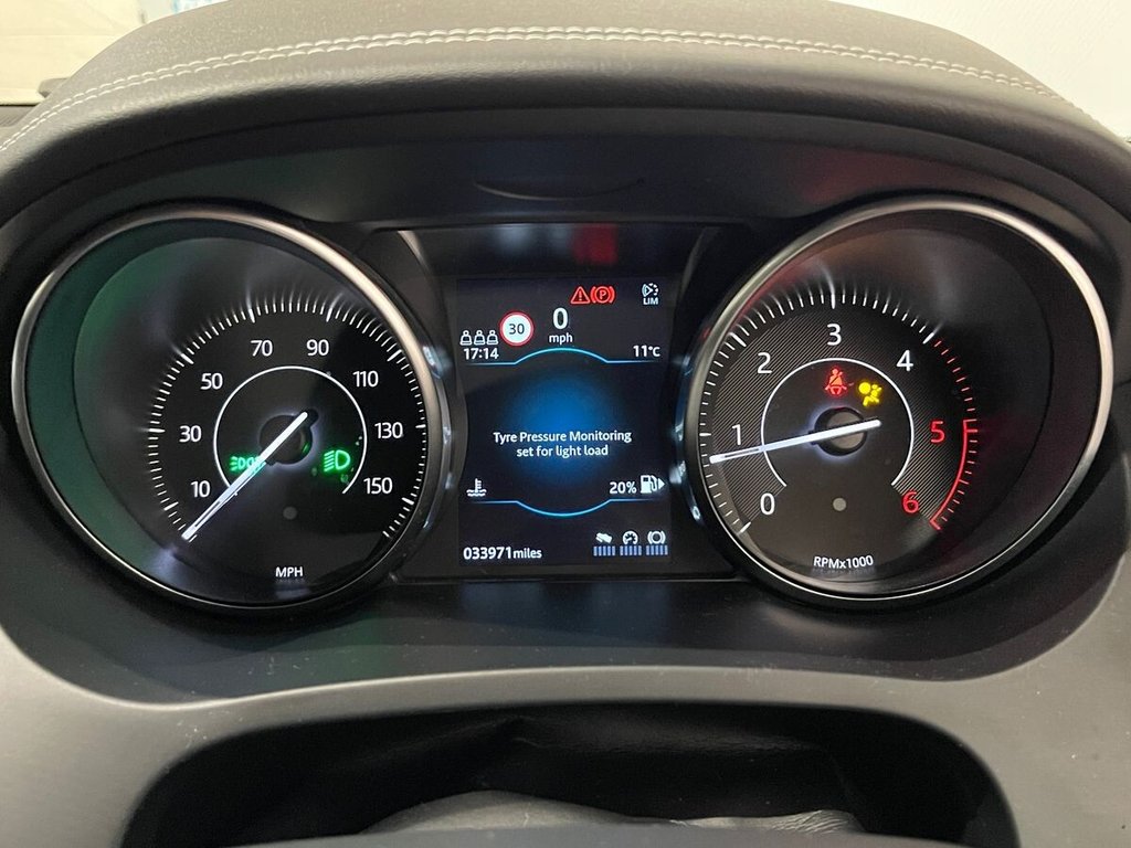 Used Jaguar E-Pace 2020 for sale - 76417913: Photo 23