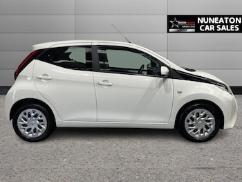 Used Toyota AYGO 2019 for sale - 78850553: Photo