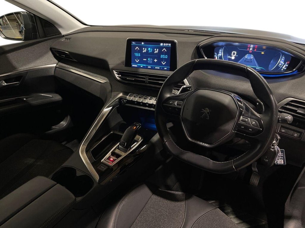 Used Peugeot 3008 2020 for sale - 77014198: Photo 9