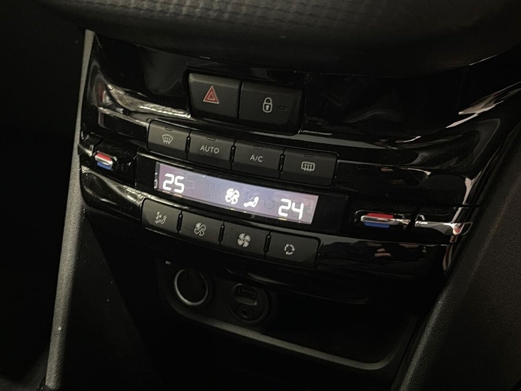 Used Peugeot 2008 2018 for sale - 76900352: Photo 18