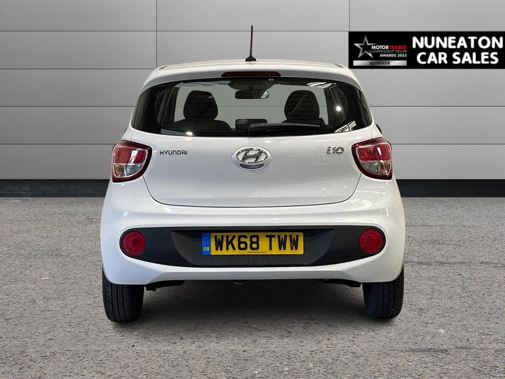 Used Hyundai i10 2018 for sale - 76106067: Photo 4