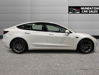 Used Tesla Model 3 2021 for sale - 78382101: Photo