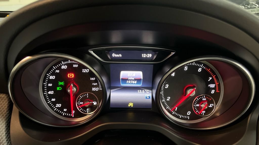 Used Mercedes-Benz GLA 2018 for sale - 76900879: Photo 10