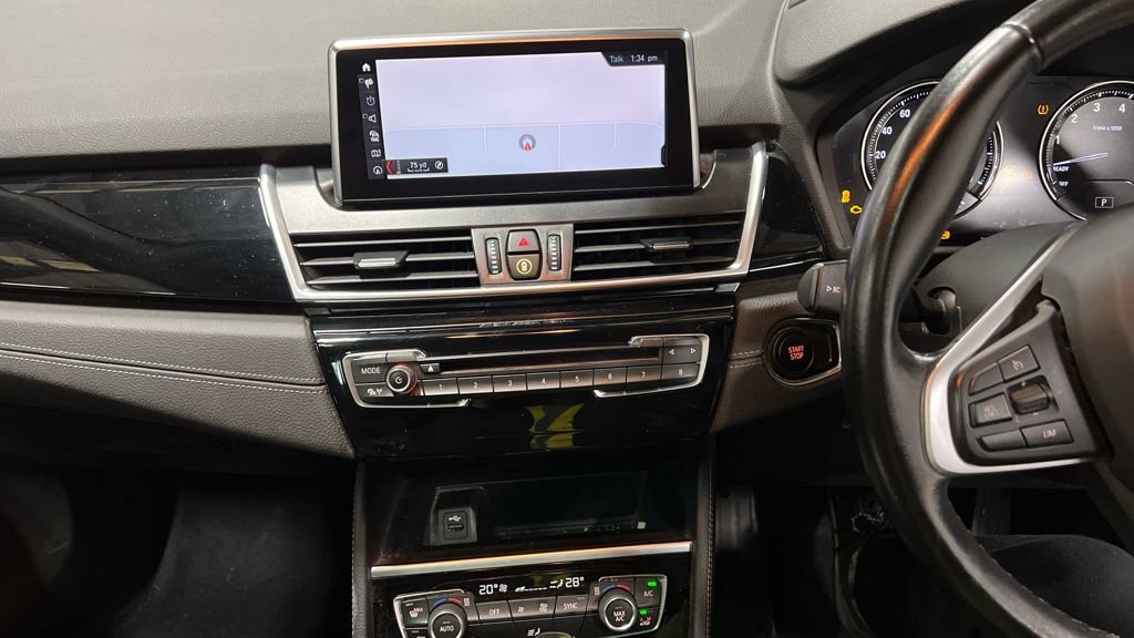 Used BMW 2 Series 2018 for sale - 76570300: Photo 11