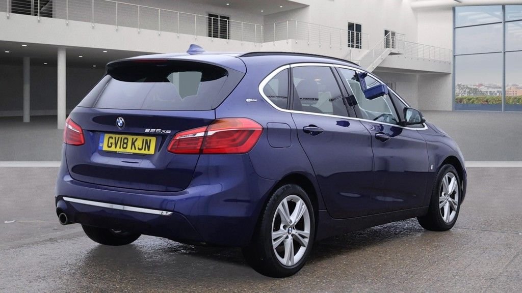 Used BMW 2 Series 2018 for sale - 76570300: Photo 4