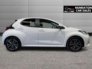 Used Toyota Yaris 2022 for sale - 73953138: Photo
