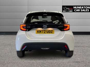 Used Toyota Yaris 2022 for sale - 73953138: Photo