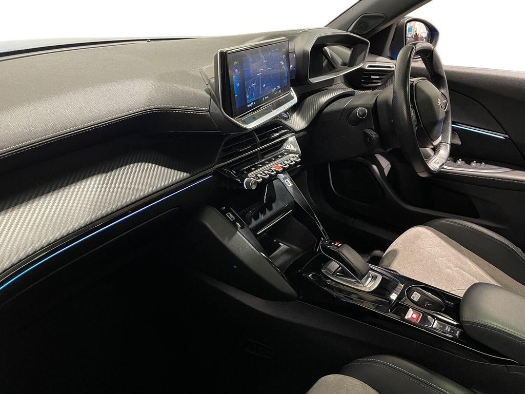Used Peugeot E-2008 2020 for sale - 77089041: Photo 12