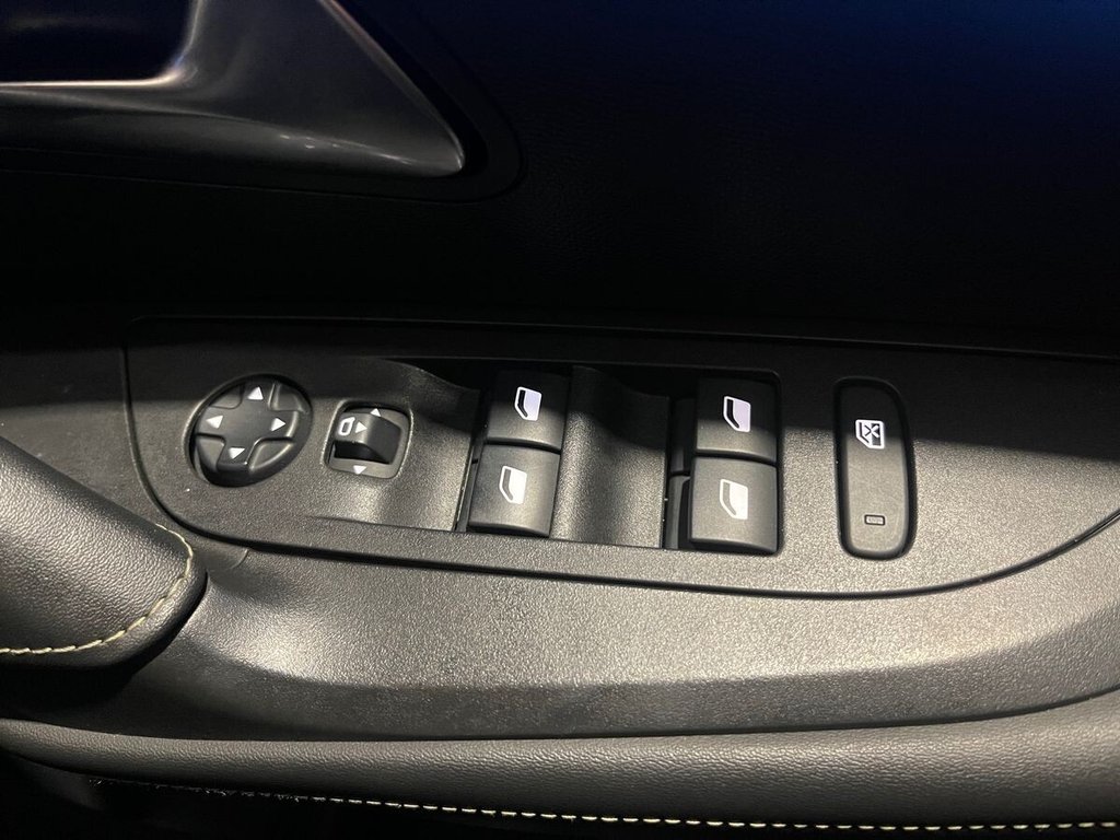 Used Peugeot E-2008 2020 for sale - 77089041: Photo 15