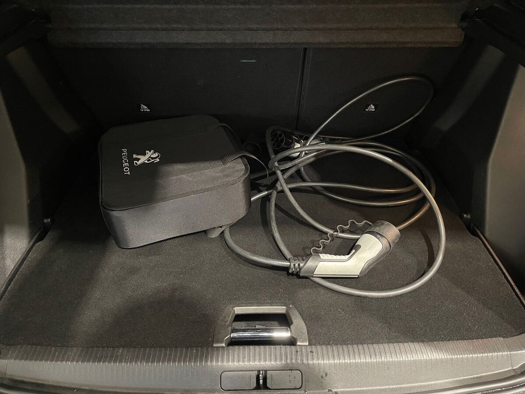 Used Peugeot E-2008 2020 for sale - 77089041: Photo 22