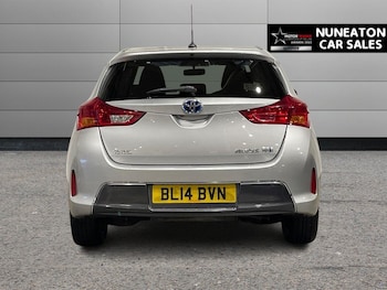 Used Toyota Auris 2014 for sale - 76547161: Photo