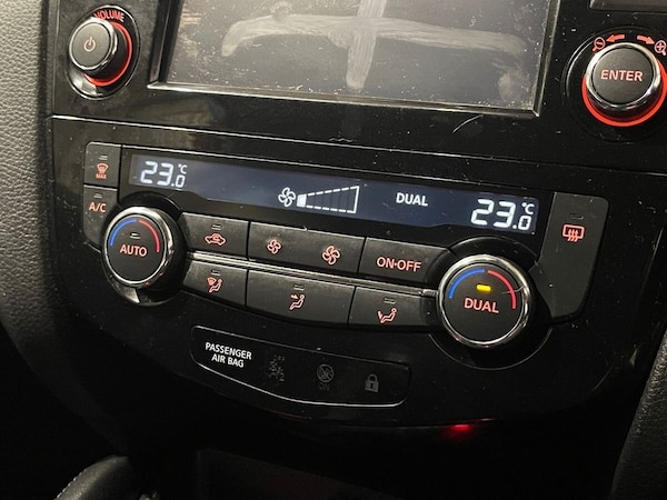 Used Nissan Qashqai 2018 for sale - 76132511: Photo 15