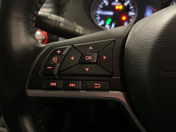 Used Nissan Qashqai 2018 for sale - 76132511: Photo 20