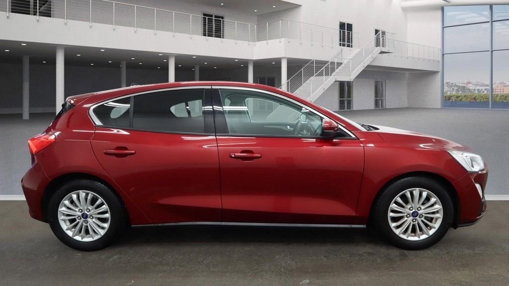 Used Ford Focus 2019 for sale - 76617662: Photo 5