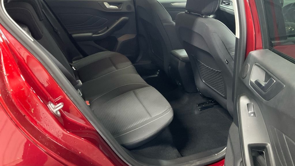 Used Ford Focus 2019 for sale - 76617662: Photo 8