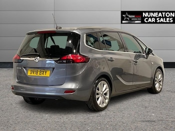 Used Vauxhall Zafira 2018 for sale - 76454026: Photo