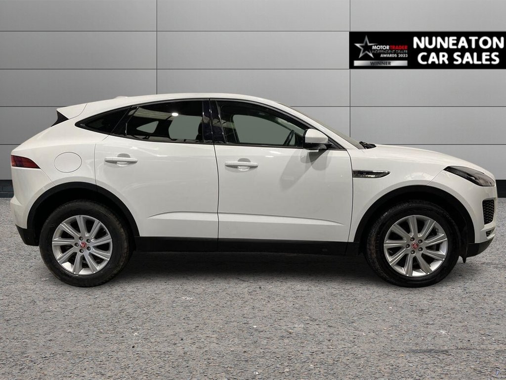 Used Jaguar E-Pace 2019 for sale - 77571841: Photo 2