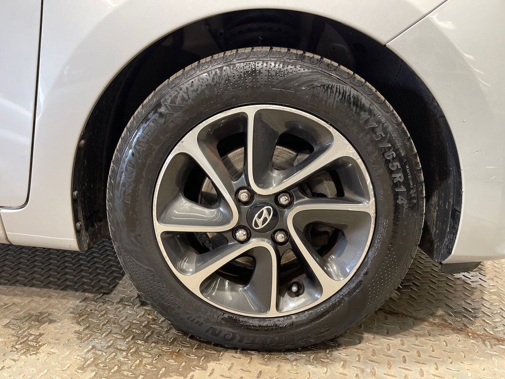 Used Hyundai i10 2019 for sale - 77593719: Photo 28