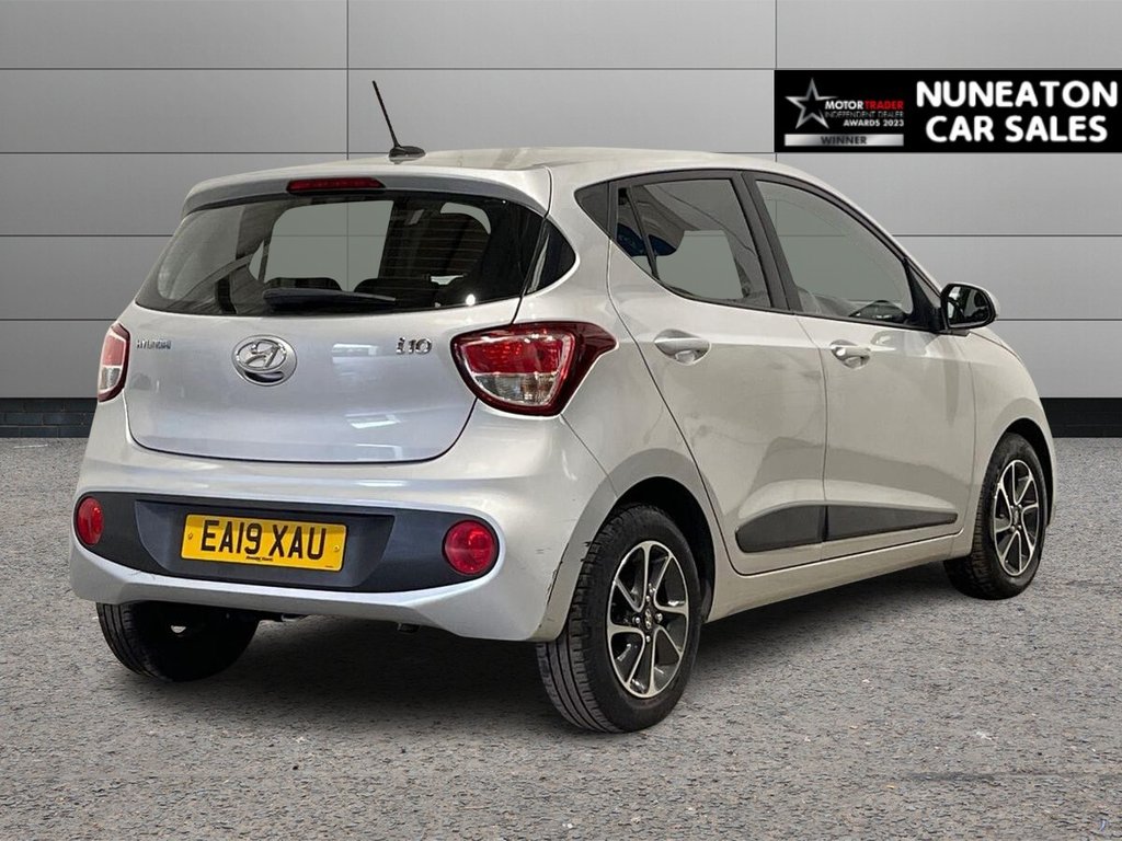 Used Hyundai i10 2019 for sale - 77593719: Photo 3