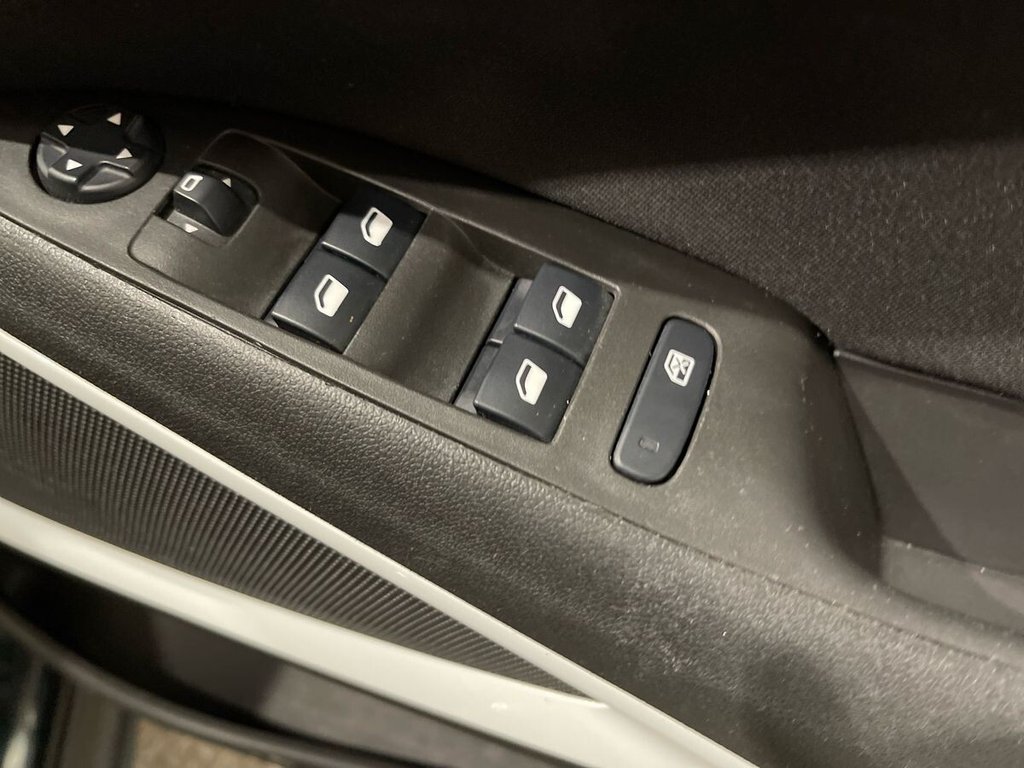 Used Vauxhall Crossland X 2020 for sale - 76547044: Photo 16