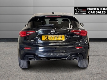 Used Infiniti Q30 2017 for sale - 78619205: Photo
