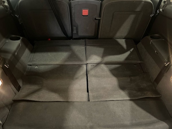 Used Ford Grand C-Max 2018 for sale - 76185180: Photo 28