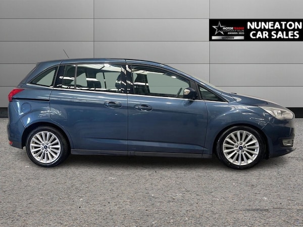 Used Ford Grand C-Max 2018 for sale - 76185180: Photo 2