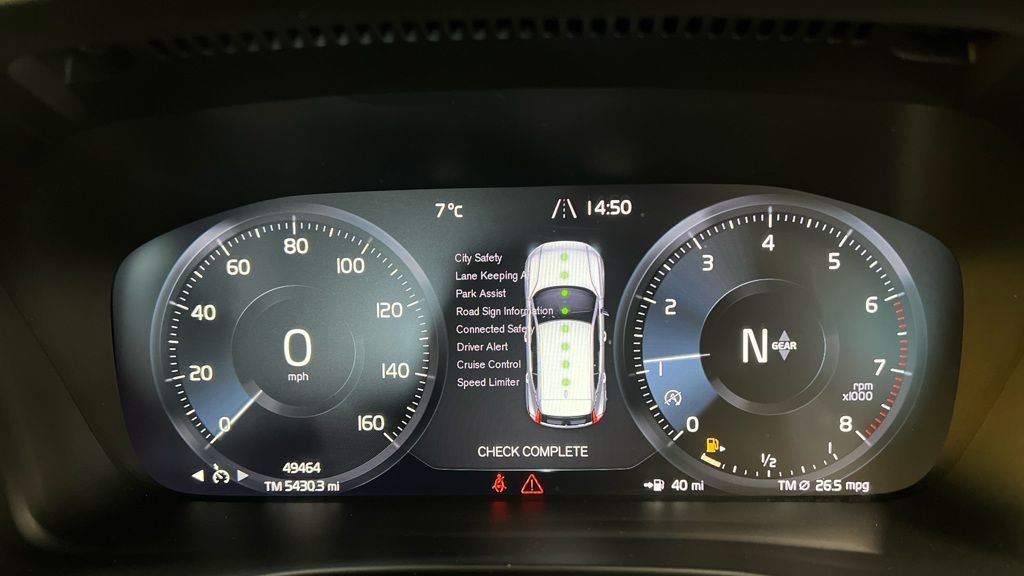 Used Volvo XC40 2019 for sale - 76950532: Photo 10