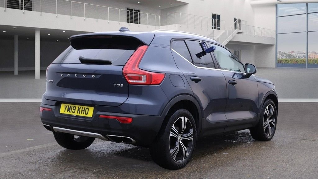 Used Volvo XC40 2019 for sale - 76950532: Photo 4
