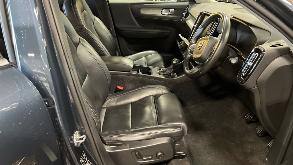 Used Volvo XC40 2019 for sale - 76950532: Photo 9