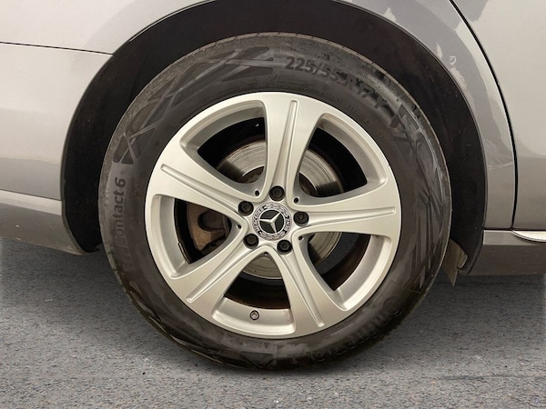 Used Mercedes-Benz E-Class 2018 for sale - 76245176: Photo 12