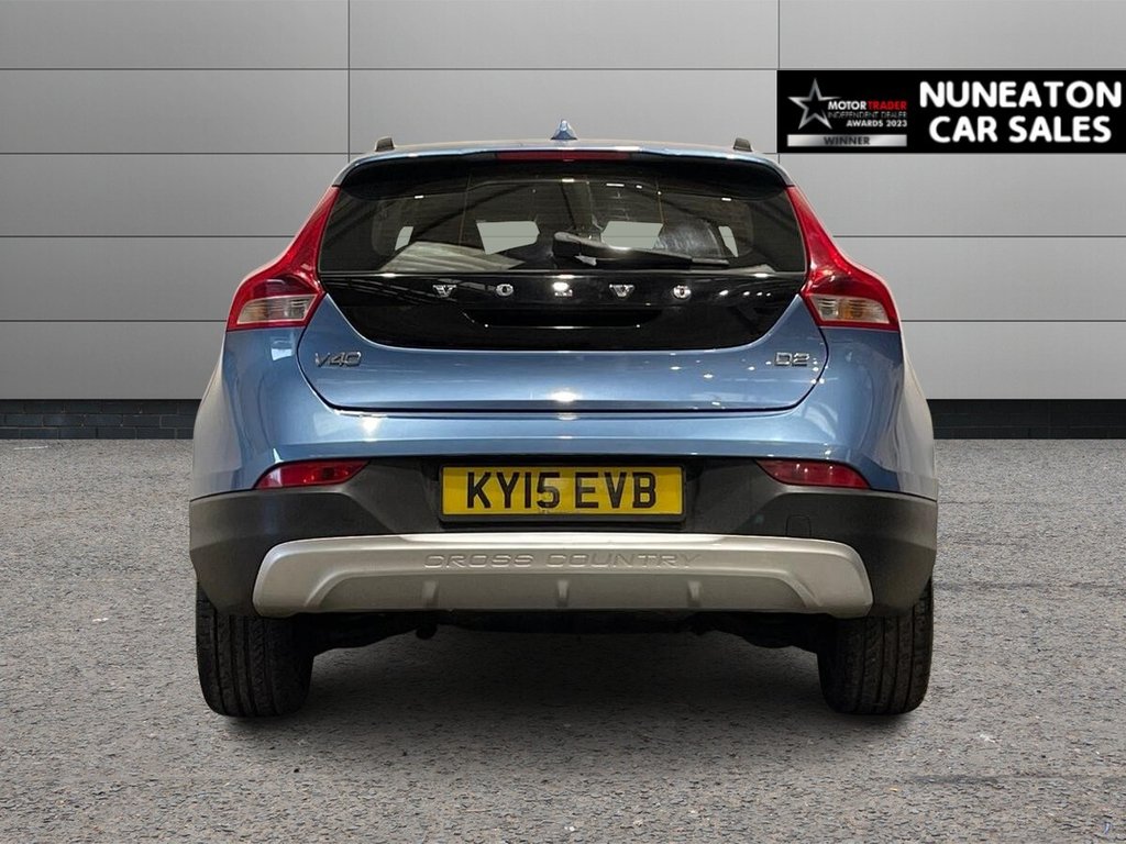 Used Volvo V40 Cross Country 2015 for sale - 76867660: Photo 4