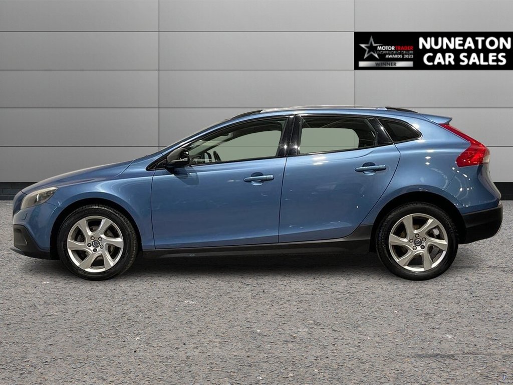Used Volvo V40 Cross Country 2015 for sale - 76867660: Photo 6