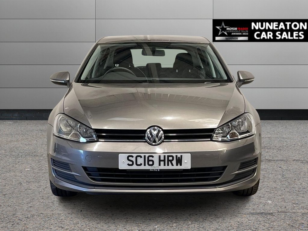 Used Volkswagen Golf 2016 for sale - 76698392: Photo 5