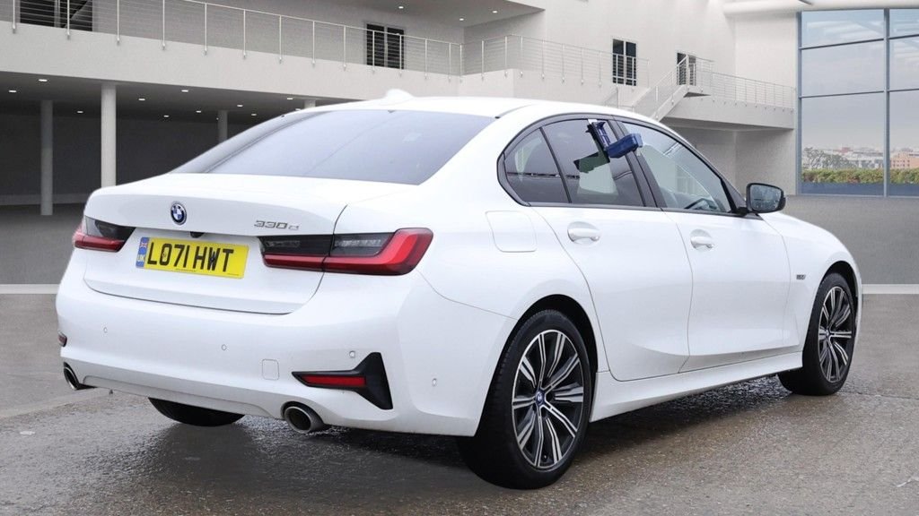 Used BMW 3 Series 2021 for sale - 76923570: Photo 4