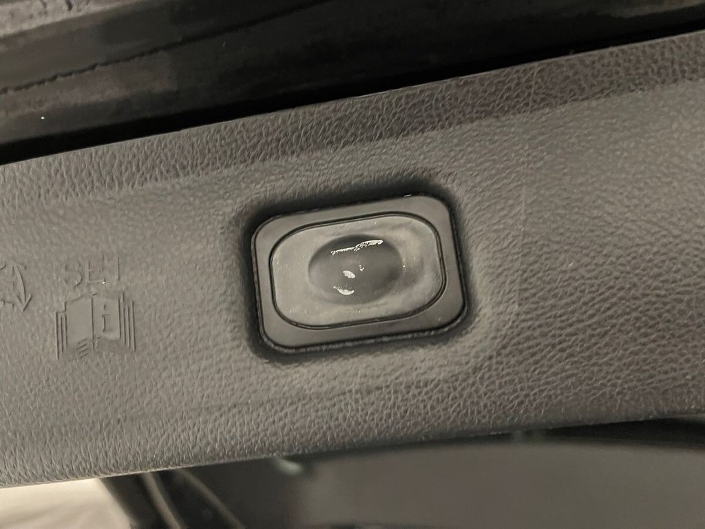 Used Ford S-Max 2017 for sale - 77027022: Photo 33