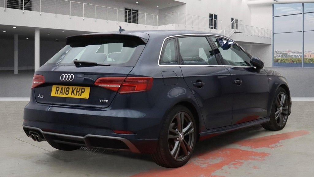 Used Audi A3 2018 for sale - 76610248: Photo 4