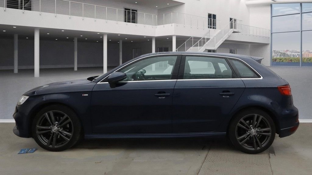 Used Audi A3 2018 for sale - 76610248: Photo 6