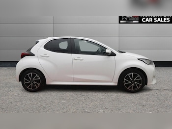 Used Toyota Yaris 2023 for sale - 79389800: Photo