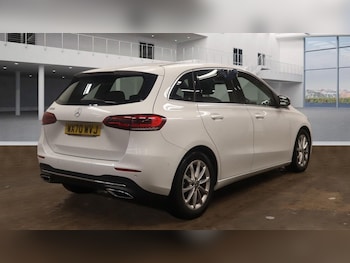 Used Mercedes-Benz B Class 2020 for sale - 76985920: Photo