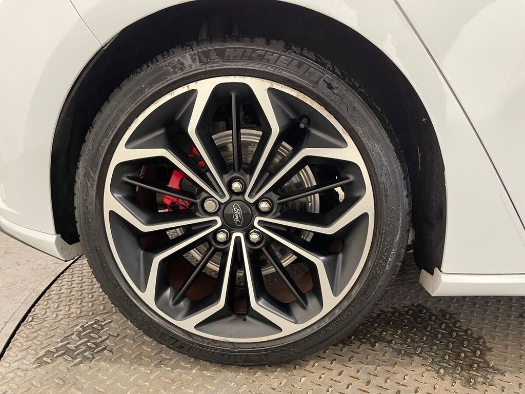 Used Ford Focus 2019 for sale - 76380108: Photo 32