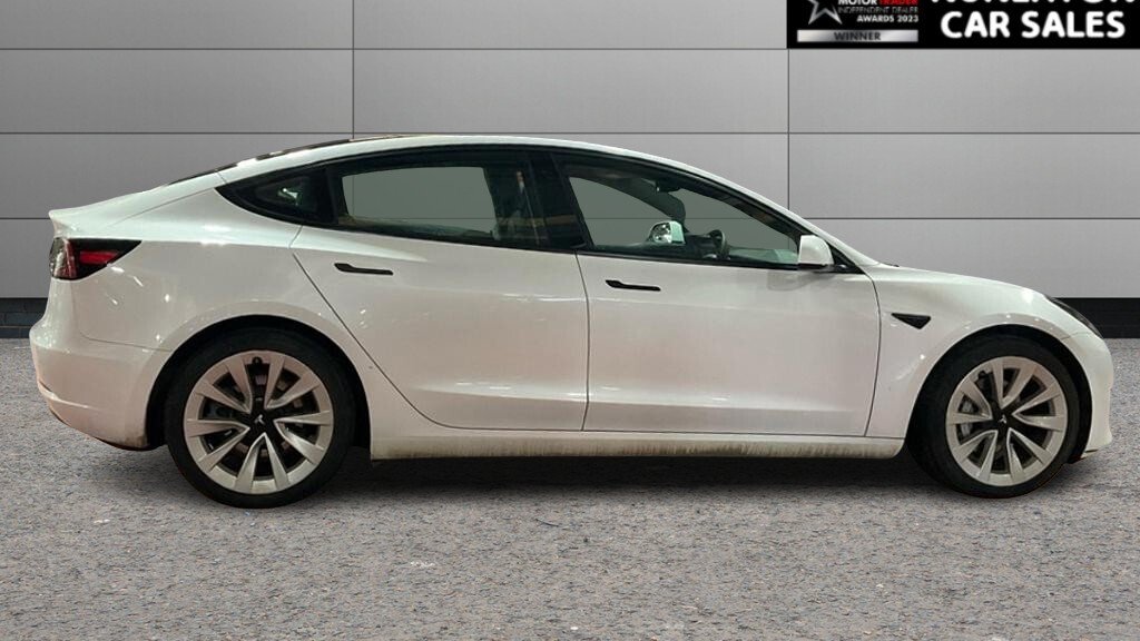 Used Tesla Model 3 2022 for sale - 78049547: Photo 2