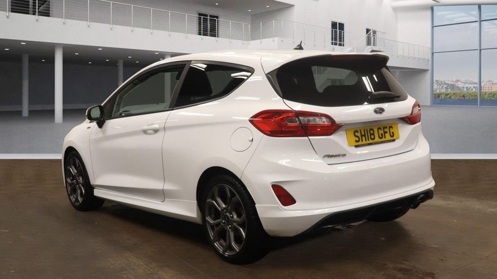 Used Ford Fiesta 2018 for sale - 76798080: Photo 3