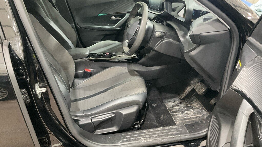 Used Peugeot 2008 2022 for sale - 77966915: Photo 16