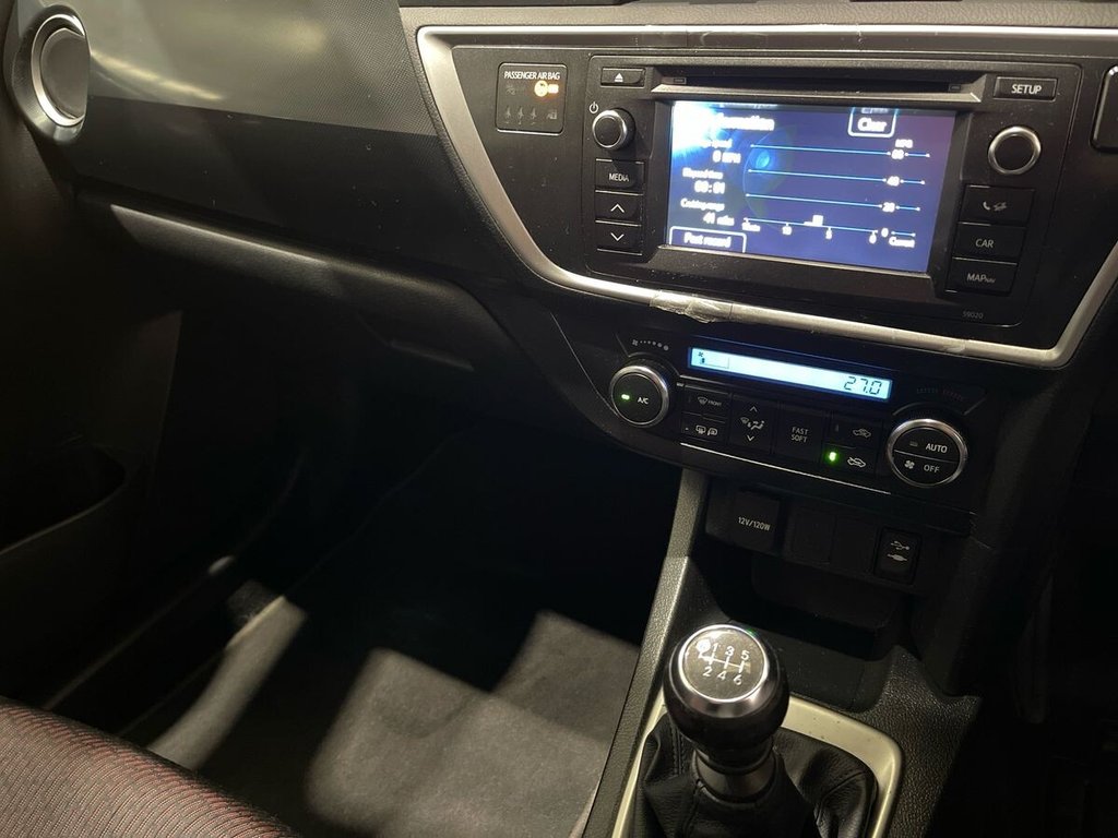 Used Toyota Auris 2013 for sale - 77967039: Photo 16